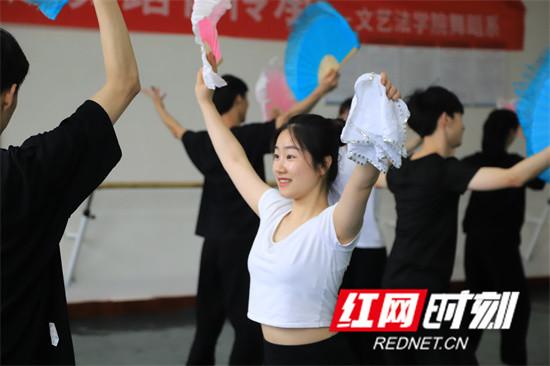 薪火相承.jpg